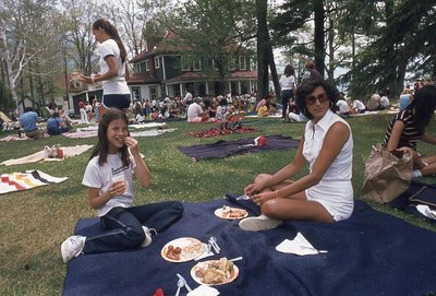 img052.jpg