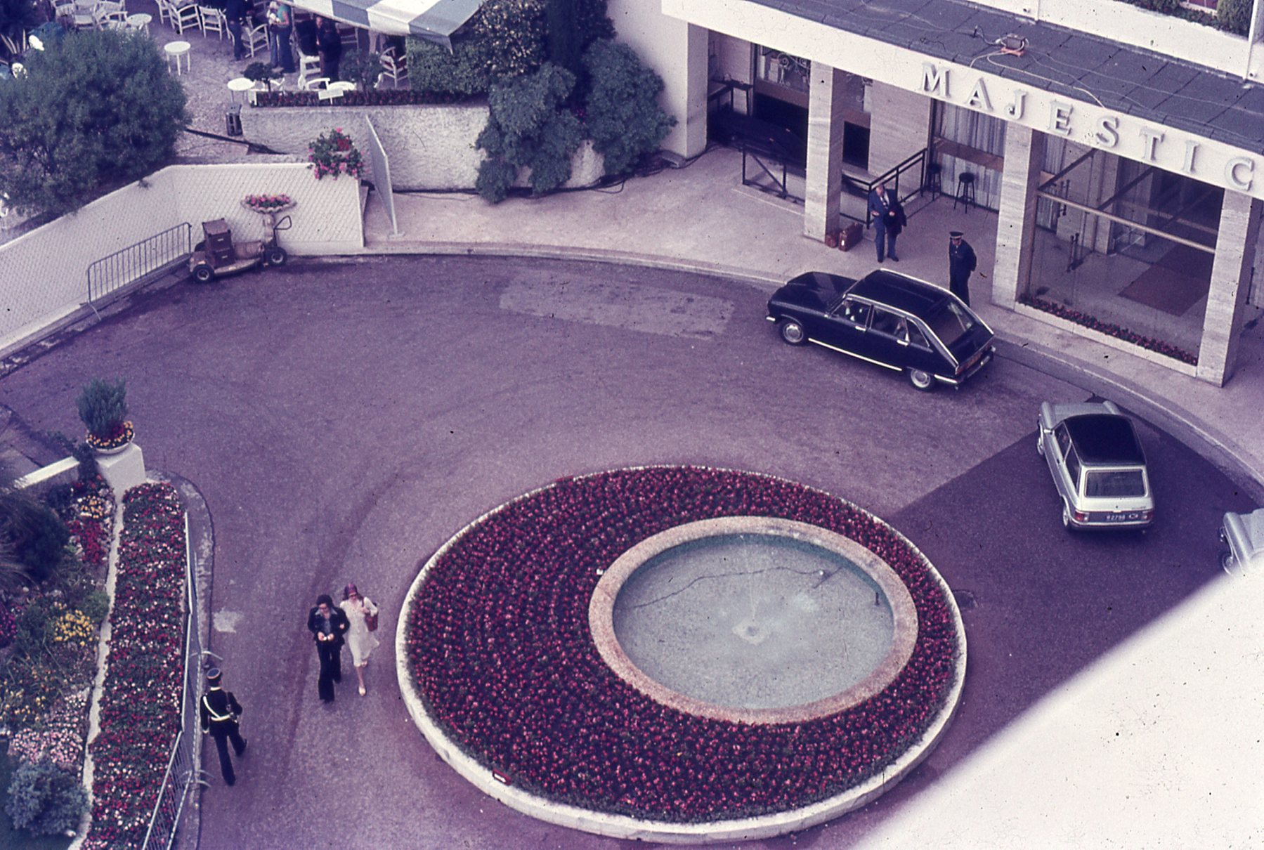img811.jpg