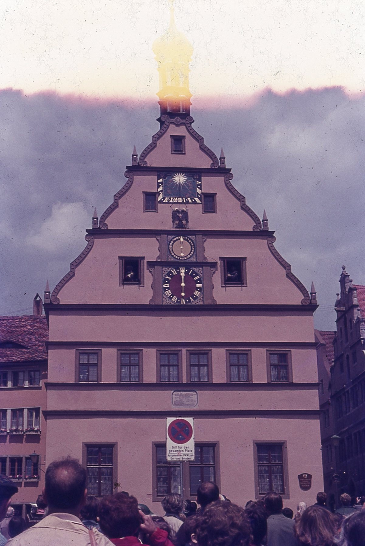 img010.jpg