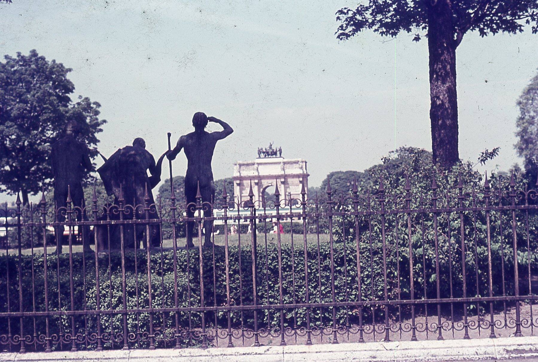 img045.jpg