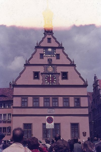 img010.jpg