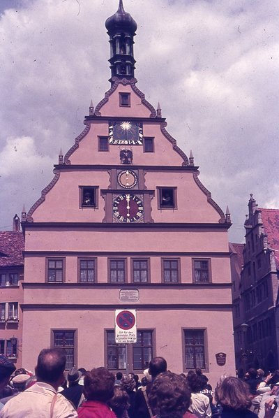 img011.jpg