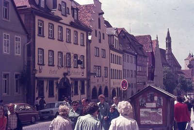 img014.jpg