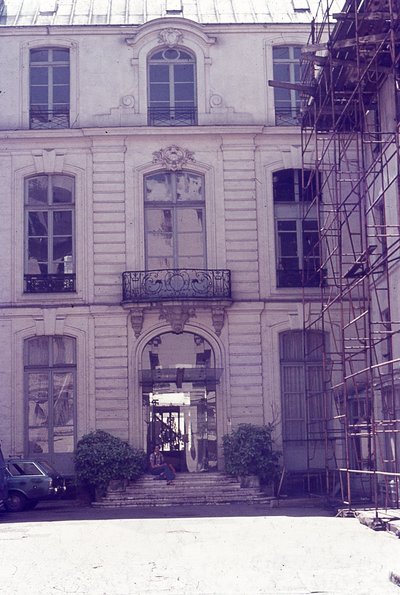 img031.jpg