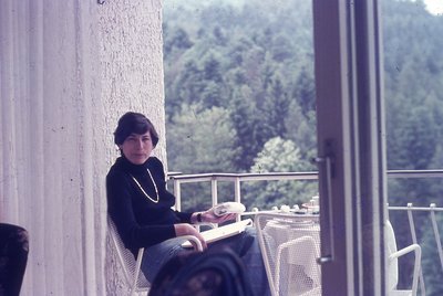 img049.jpg