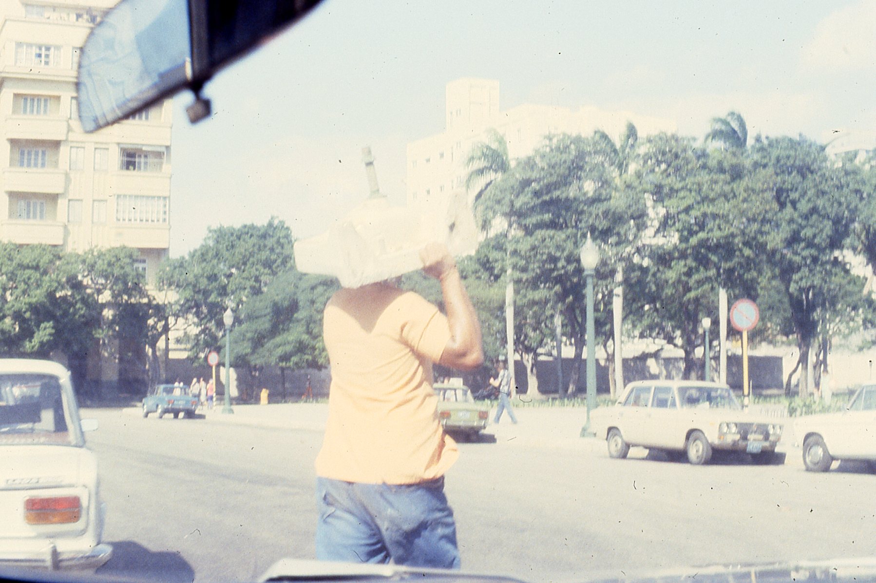 img073.jpg