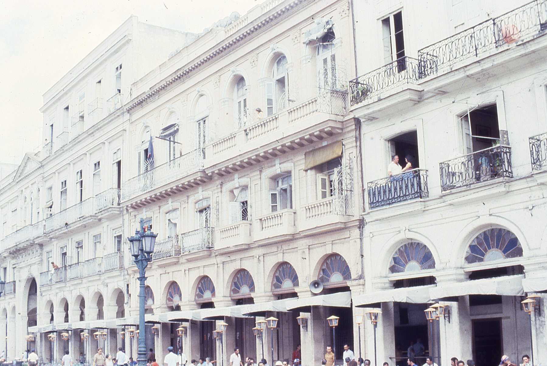 img090.jpg