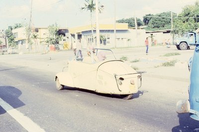 img071.jpg