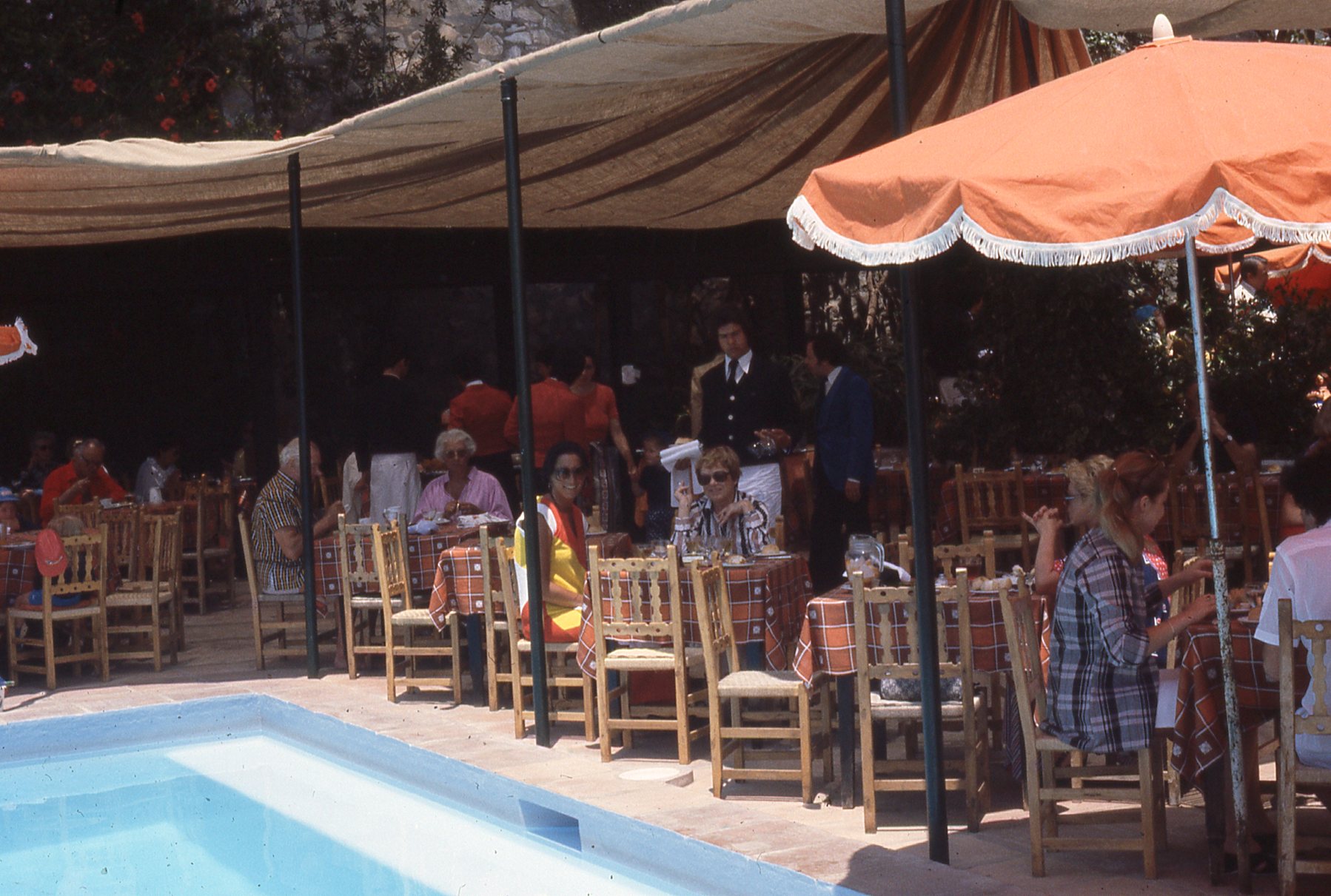 img376.jpg